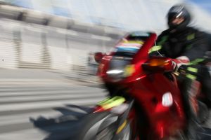 1099135_motorcycle_-_blur_focus.jpg